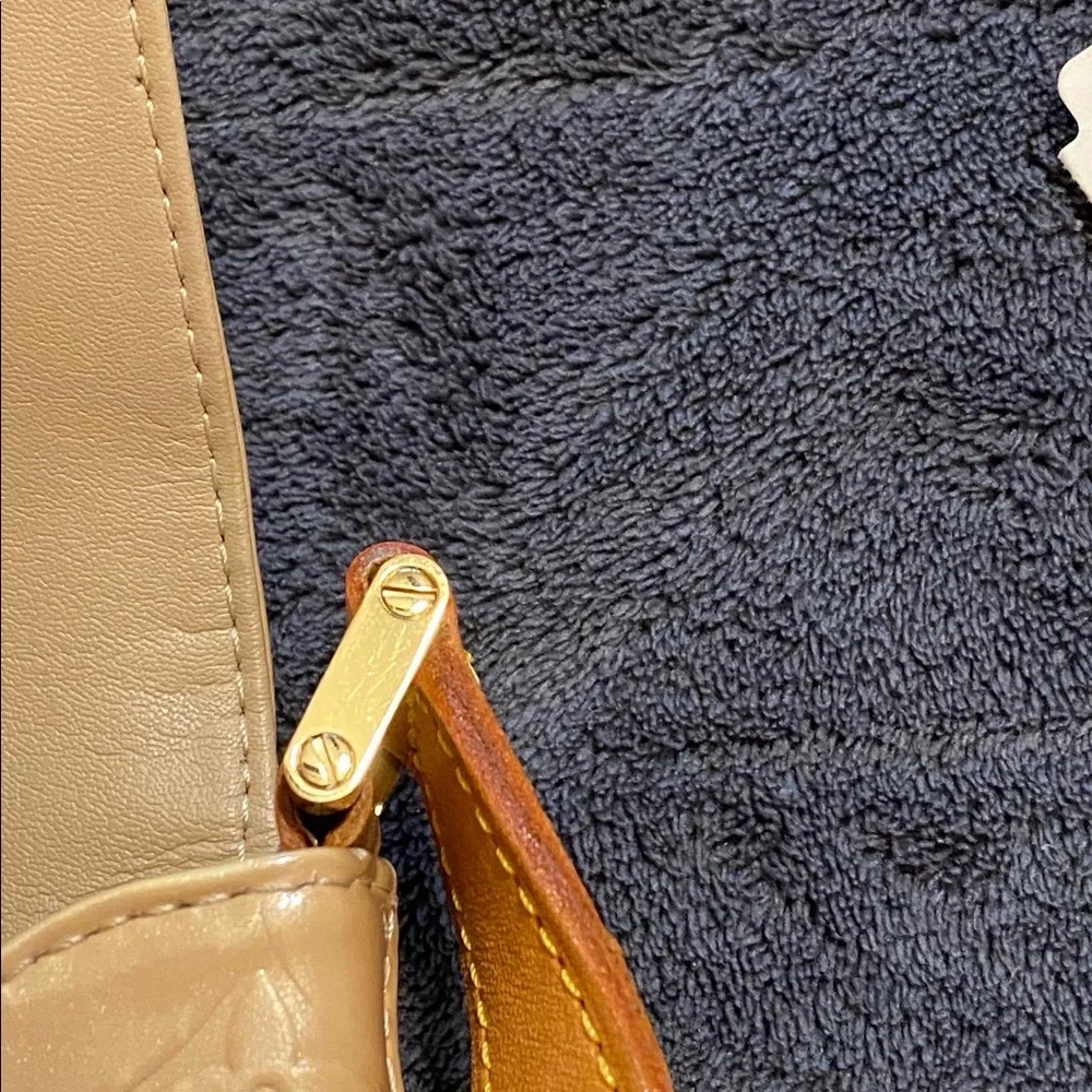 LOUIS VUITTON Thompson Street AUTHENTIC Bag - Picture 13 of 15